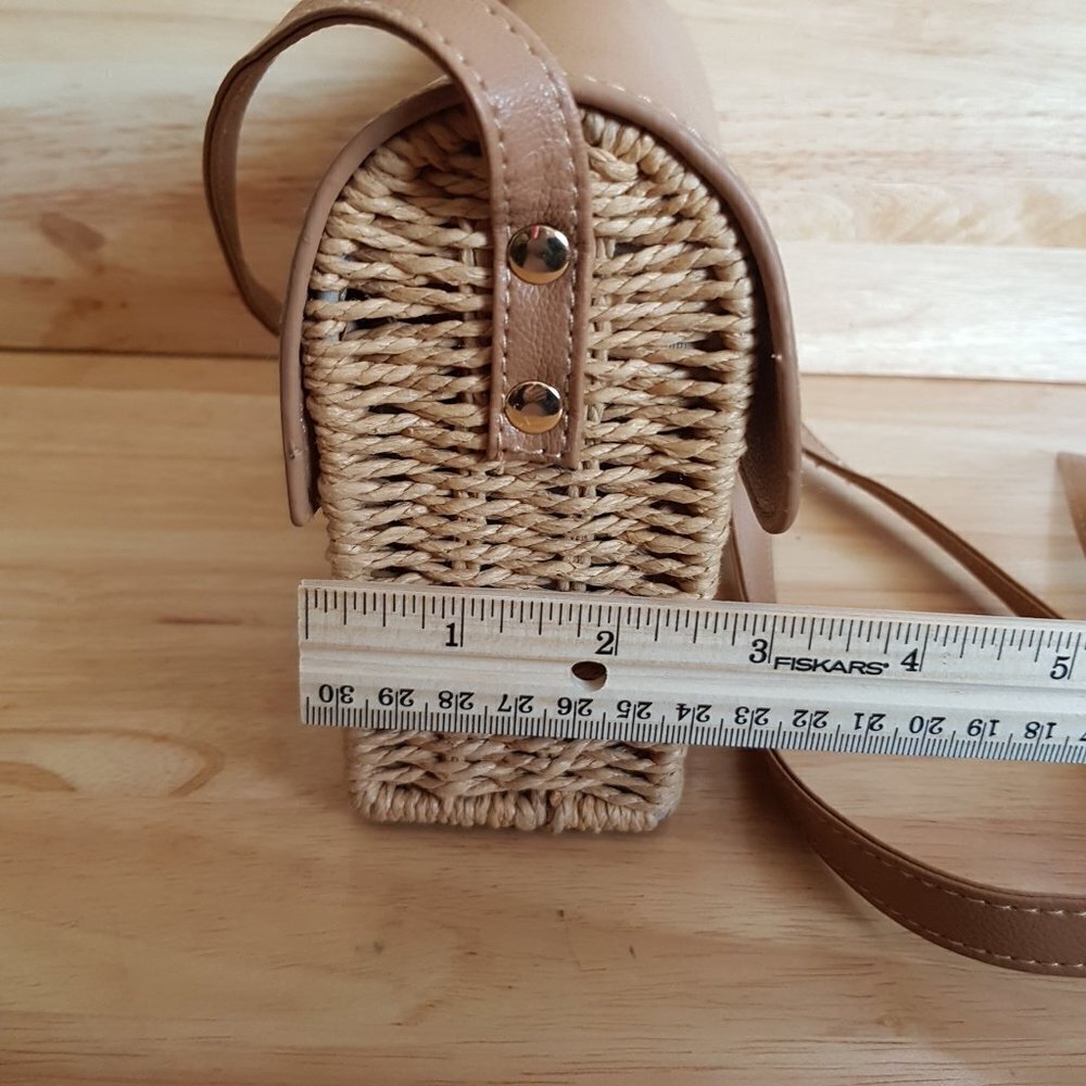 🪅 LA Express women  straw wicker Crossbody Bag - Picture 7 of 13